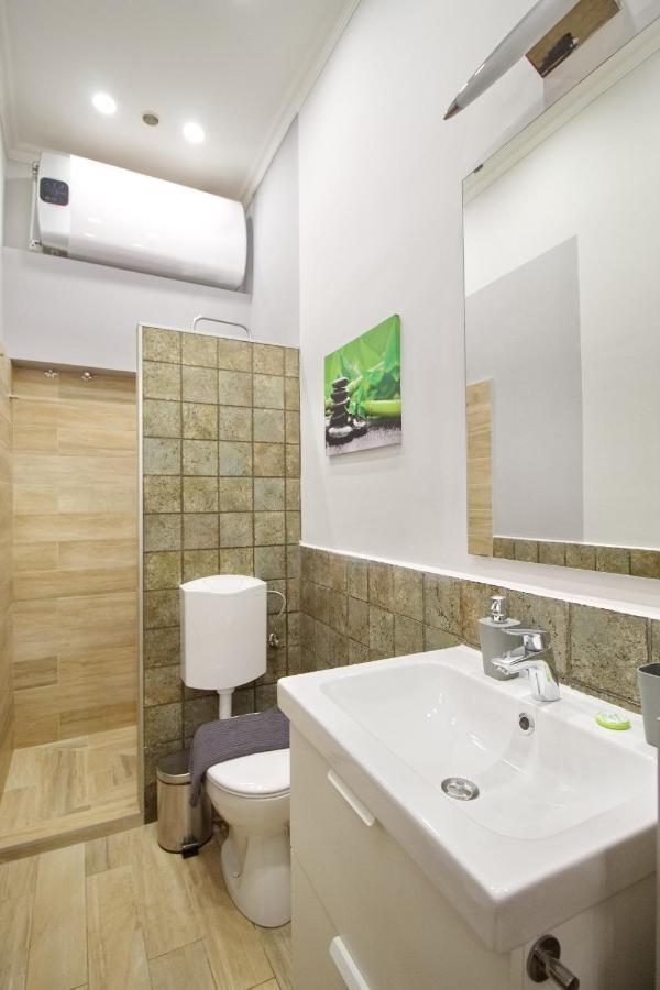 Stop And Go Apartment Budapest